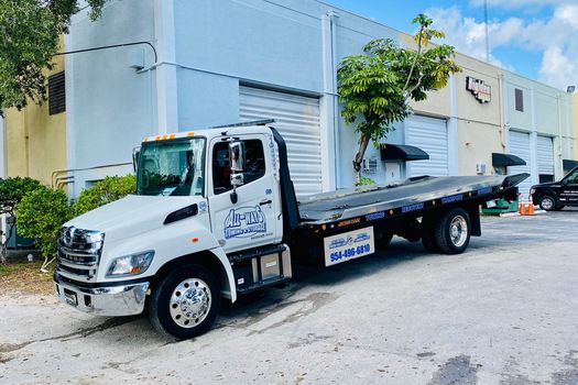 Towing In Hollywood Florida